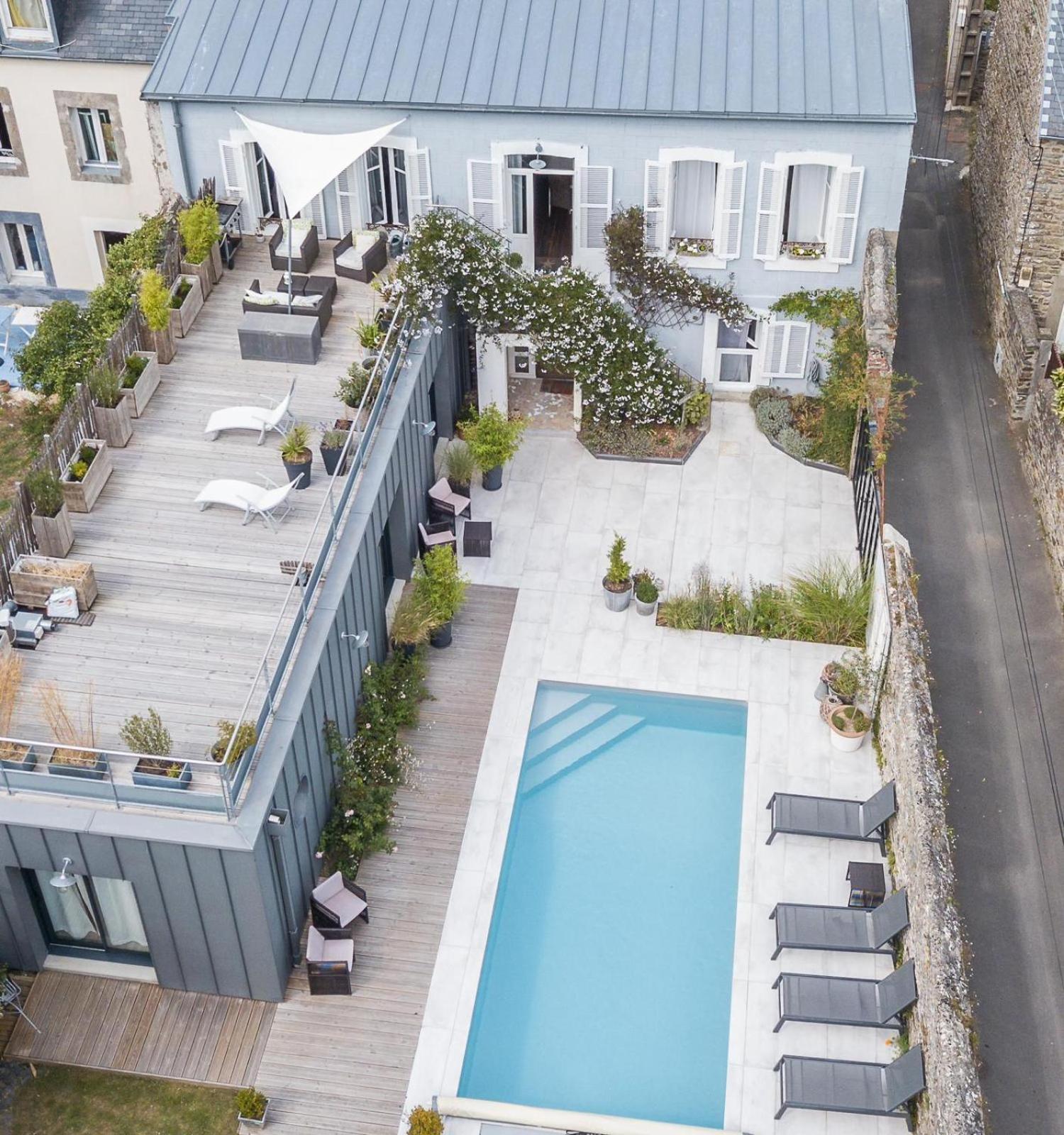 Chambre Privee Avec Piscine Guest house *